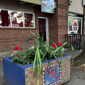 Hillman City Planter - Mosaic by Kathi Bulfin